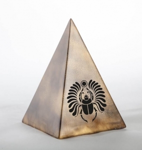 Pyramis